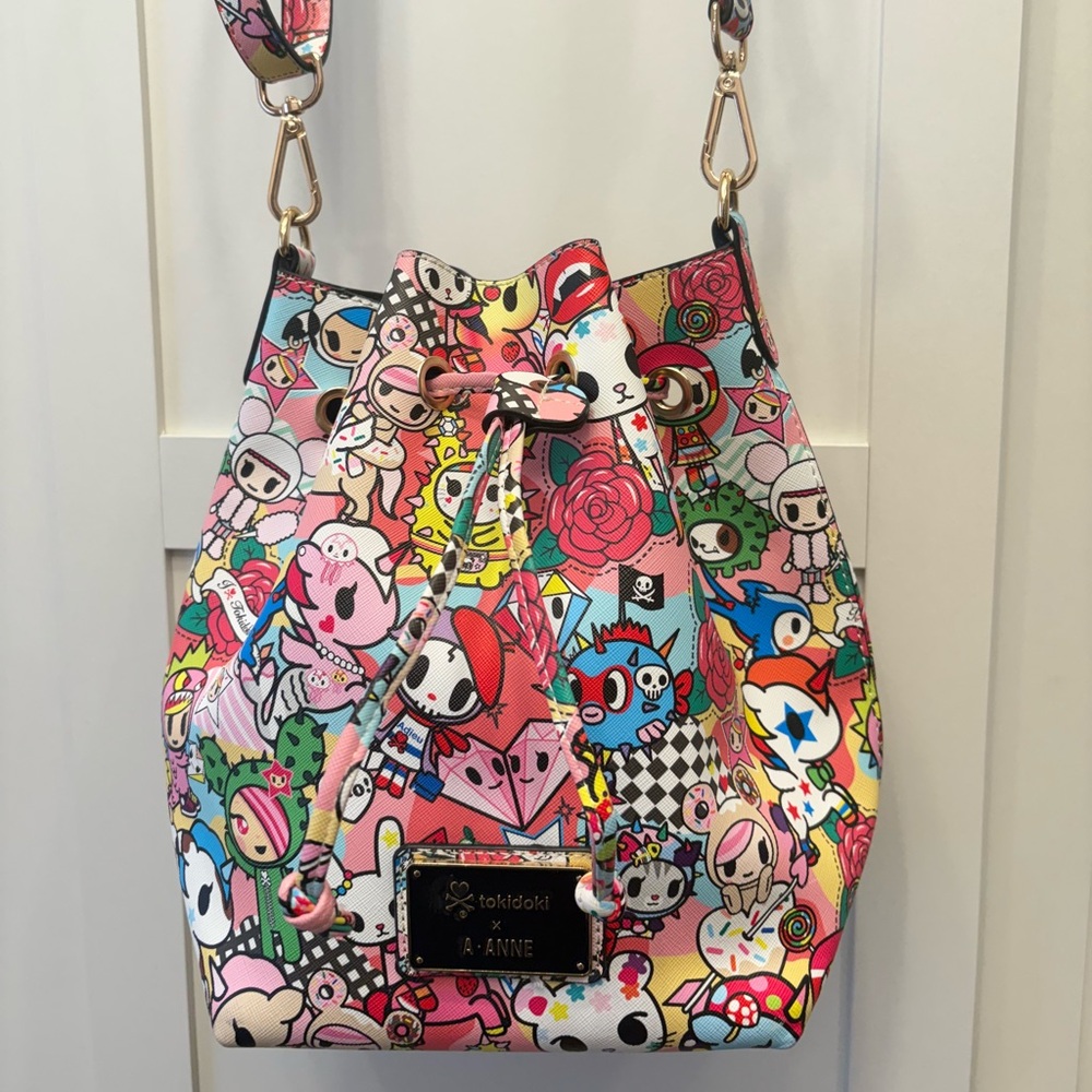 Tokidoki X A. Anne bucket bag purse